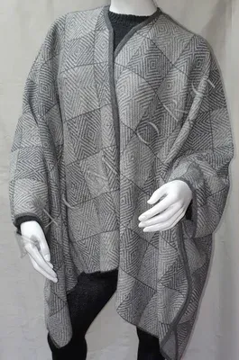 Ruana "Manteau" — Gris — Thumbnail 3