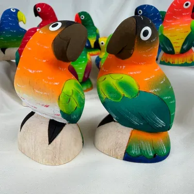 Perroquets en Balsa 8 cm — n°2 — Thumbnail 1