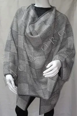 Ruana "Manteau" — Gris — Thumbnail 1