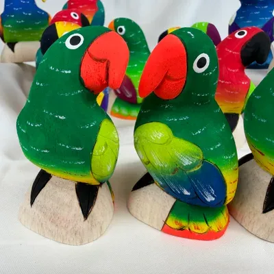 Perroquets en Balsa 8 cm — n°4 — Miniature 1